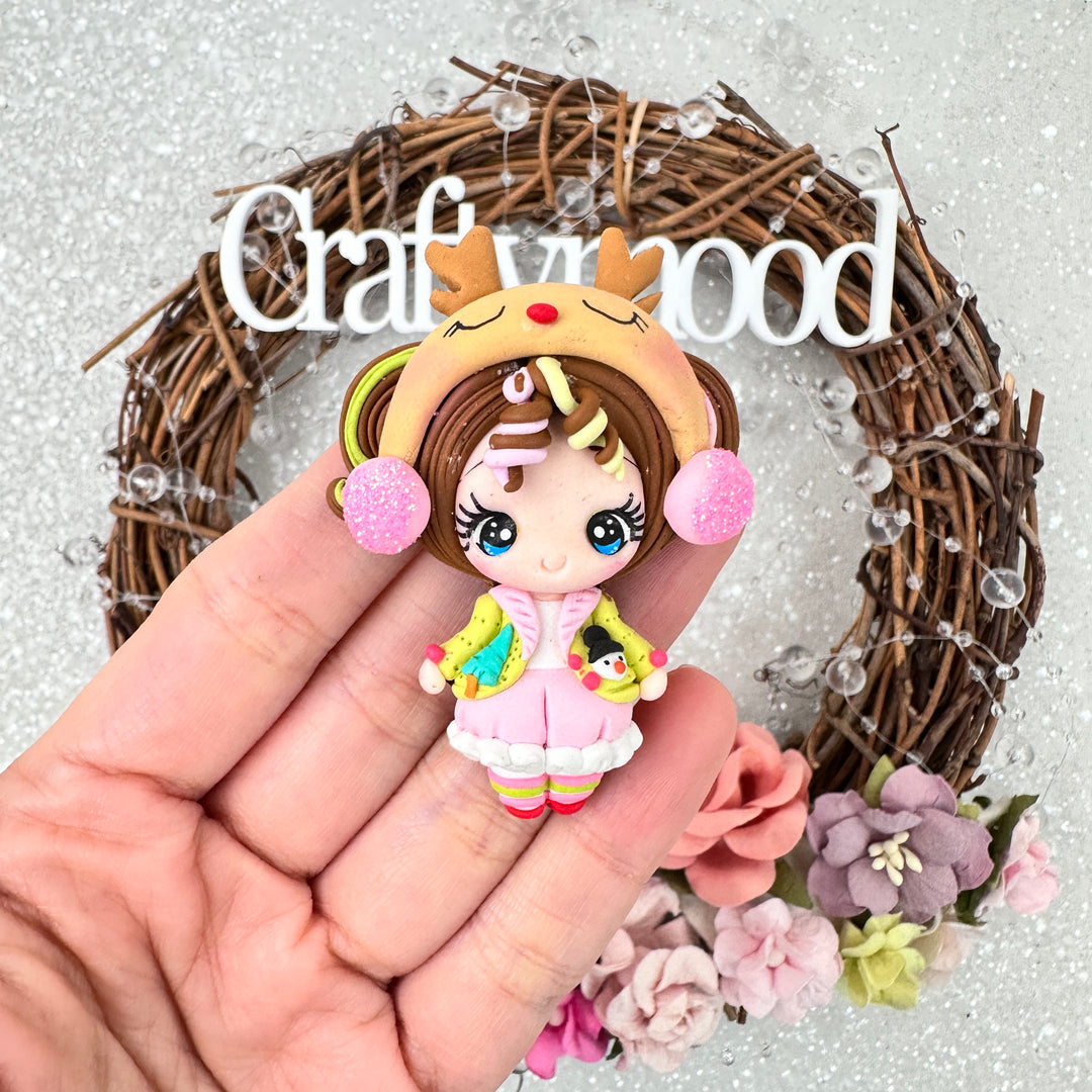 Warm Christmas girl brunette hair - Embellishment Clay Bow Centre