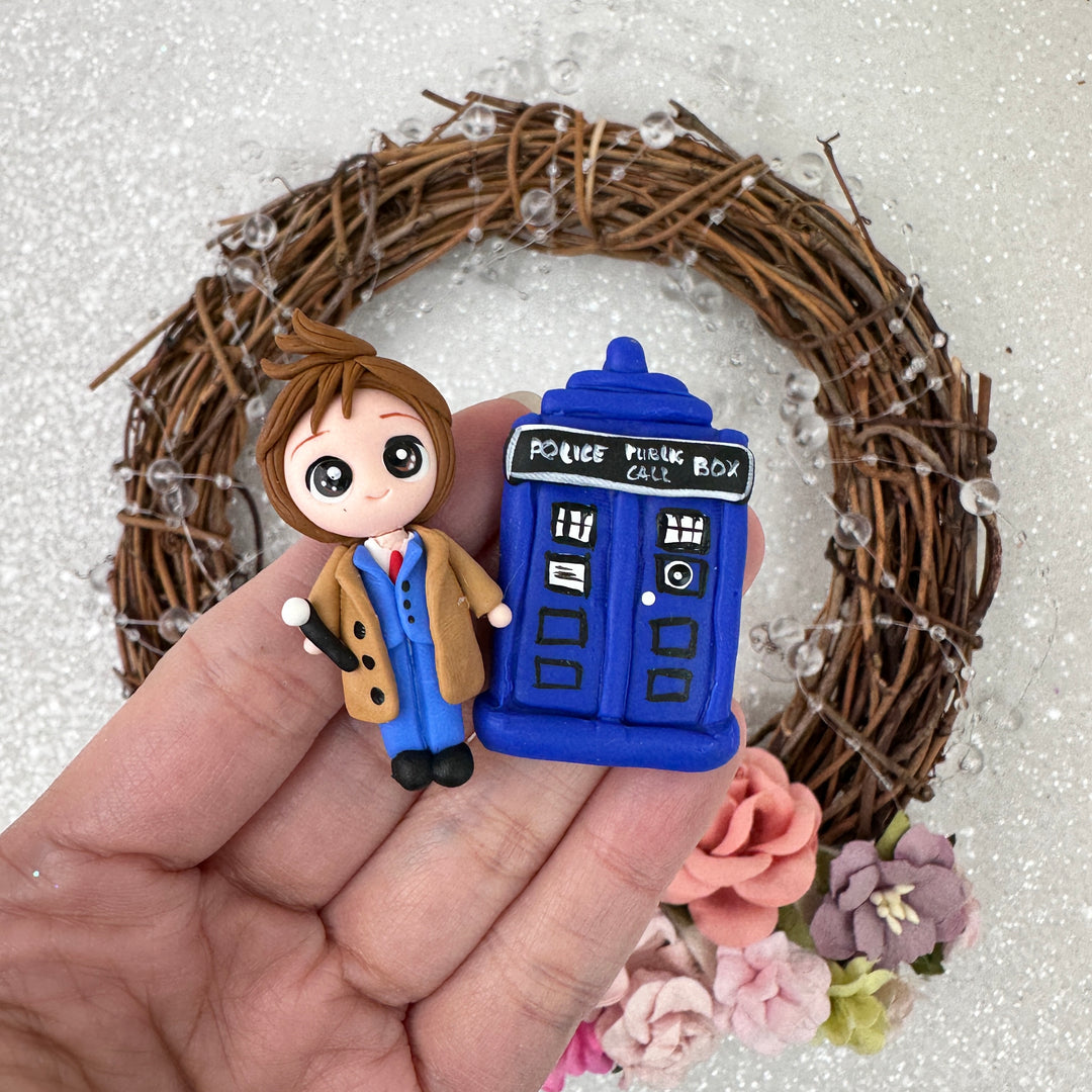 Doctor police call box - Embellishment Clay Bow Centre