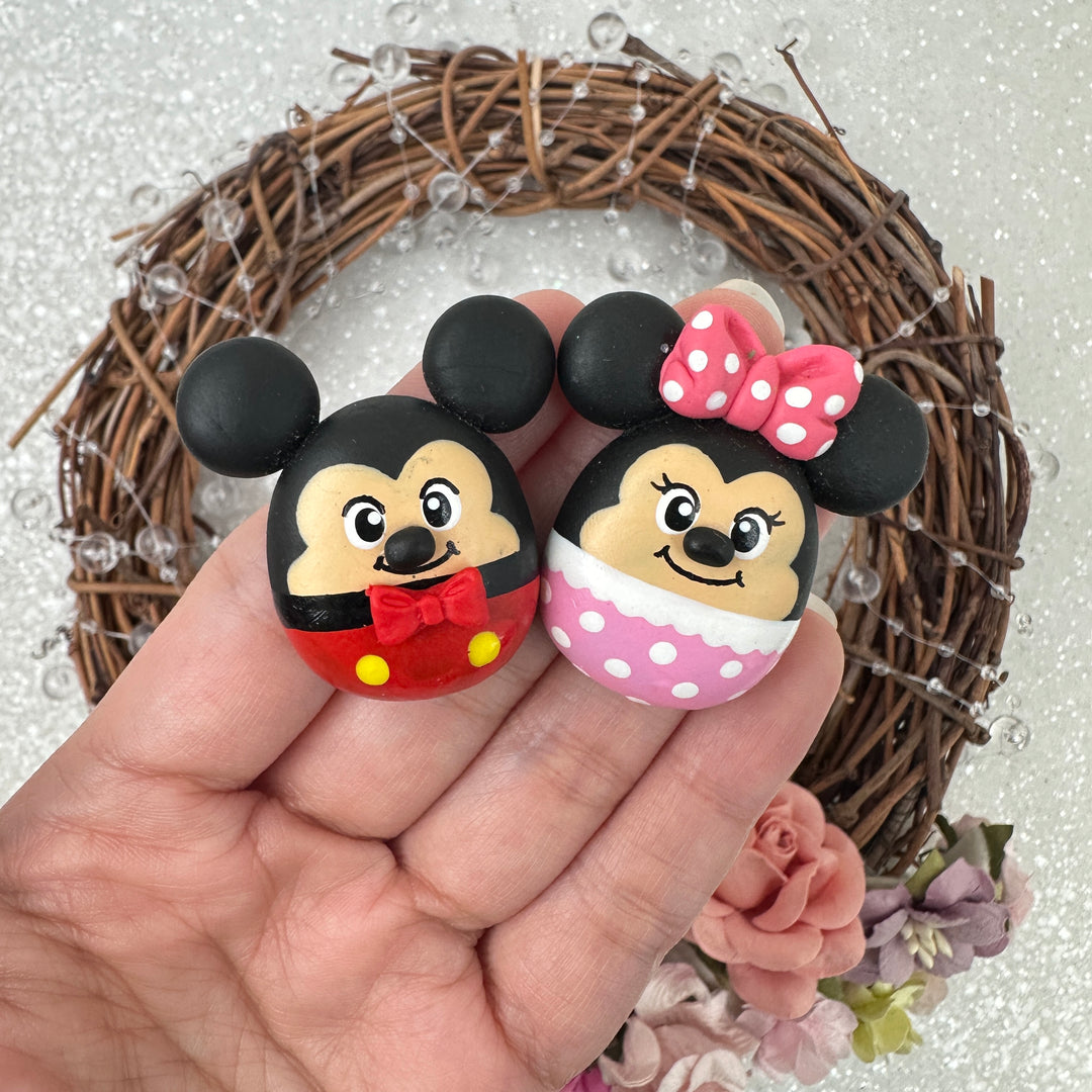 Mouse couple cute egg - Handmade Flatback Clay Bow Centre