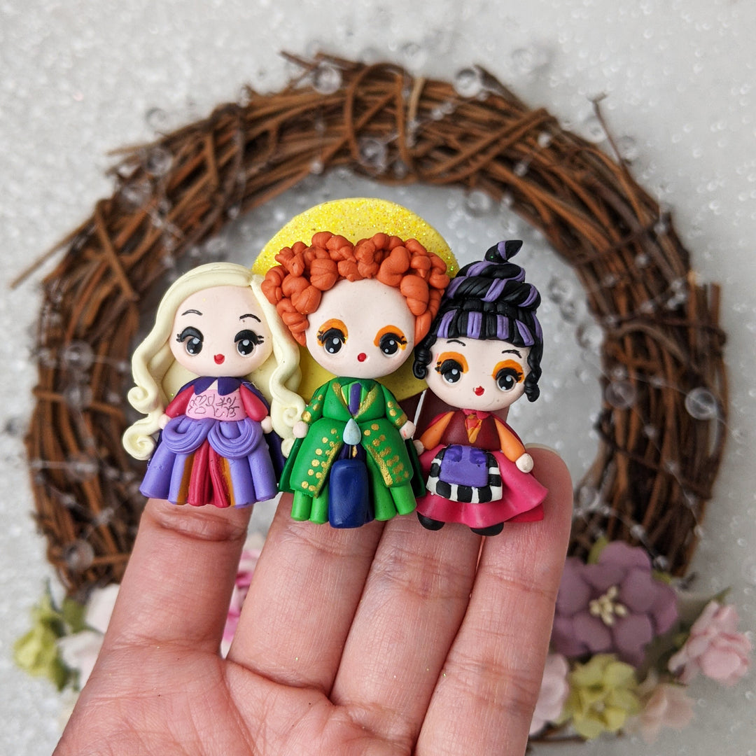Trio witch pout cameo - Embellishment Clay Bow Centre