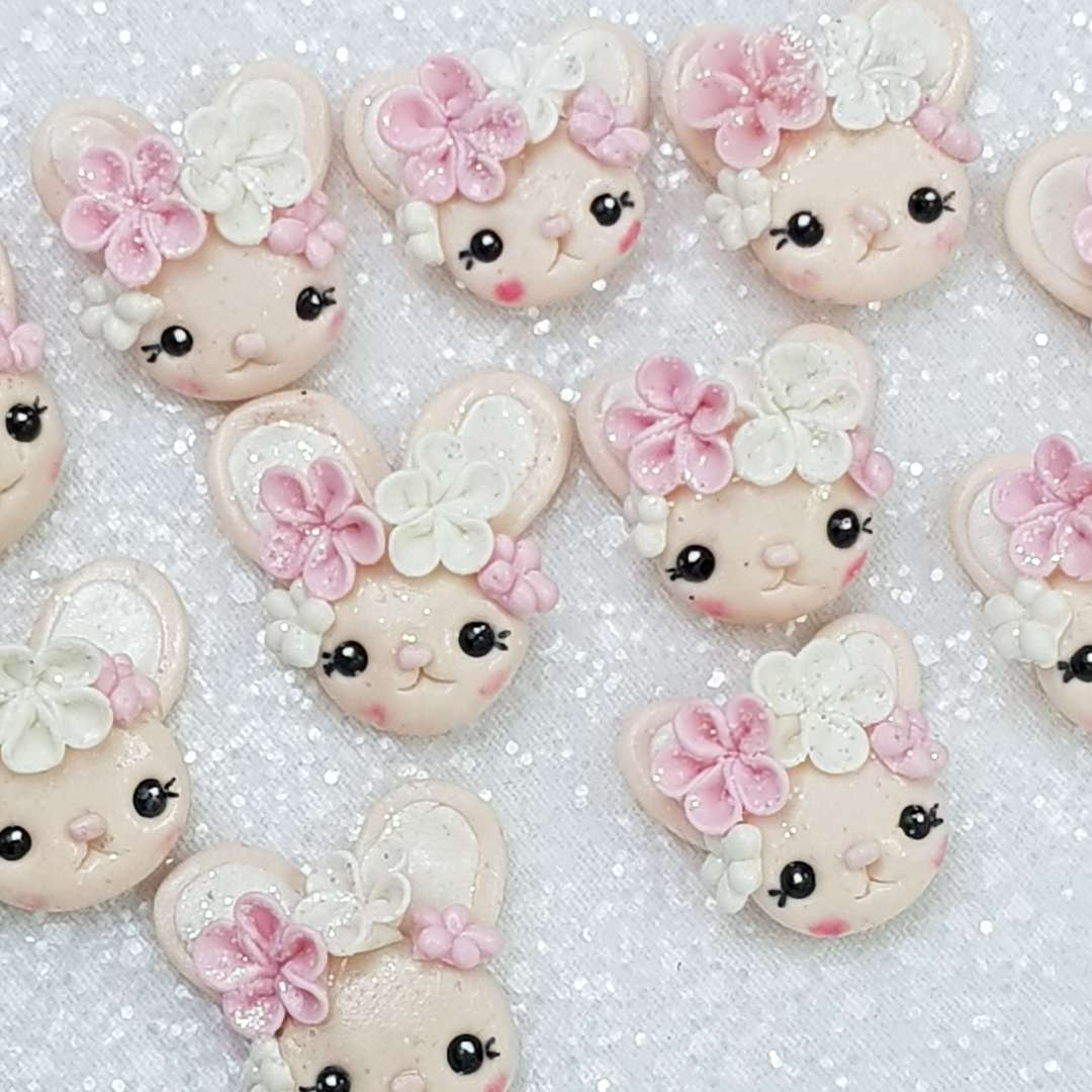 Cute flower bunny - Handmade Flatback Clay Bow Centre - Crafty Mood