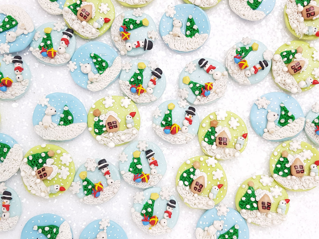 Clay Charm Embellishment - New Christmas Cameo - Crafty Mood