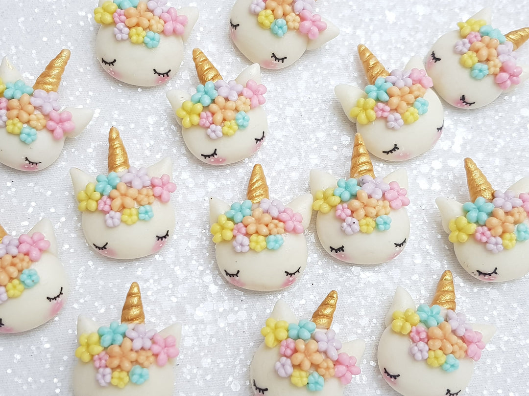 Clay Charm Embellishment - NEW SLEEPY UNICORN - PASTEL - Crafty Mood