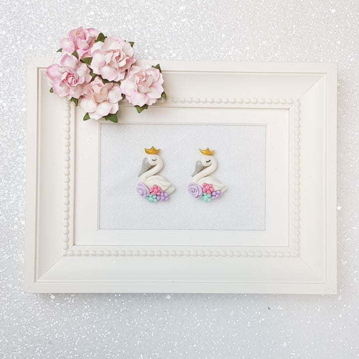 Clay Charm Embellishment - NEW SWAN - Crafty Mood