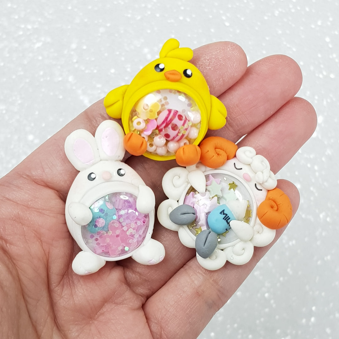 Easter animal shaker - Handmade Flatback Clay Bow Centre - Crafty Mood