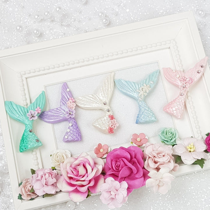 Pretty Fin mermaid tail - Handmade Flatback Clay Bow Centre - Crafty Mood