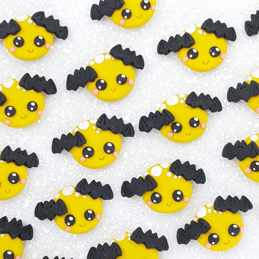 Sale adorable Halloween Moon Bat - Handmade Flatback Clay Bow Centre