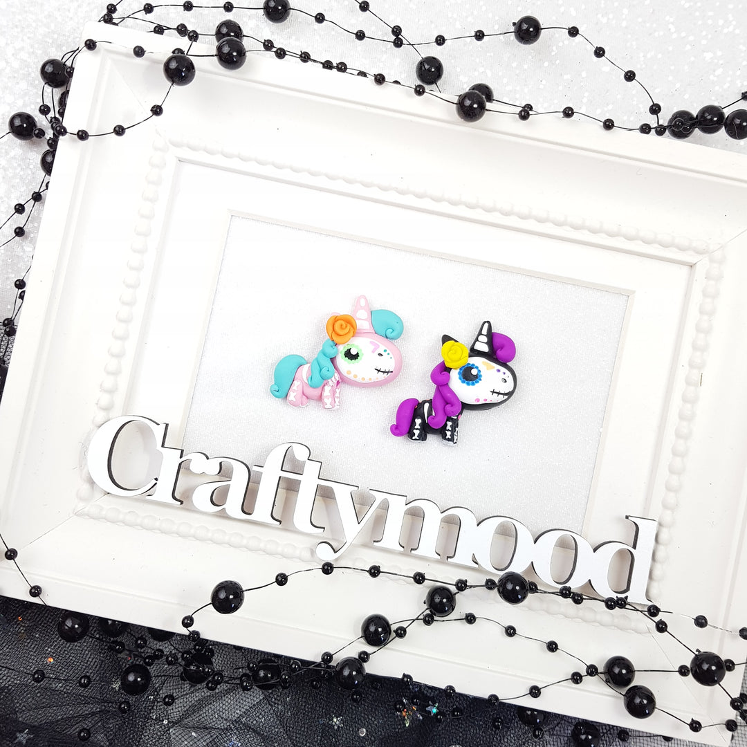 Dead candy unicorn - Embellishment Clay Bow Centre