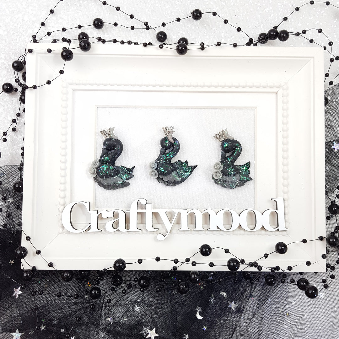 Dark black swan - Handmade Flatback Clay Bow Centre