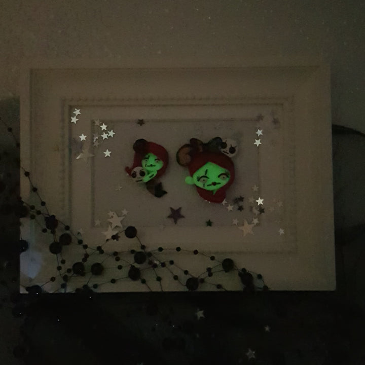 Halloween Mermaid - Glow in the dark - Embellishment Clay Bow Centre