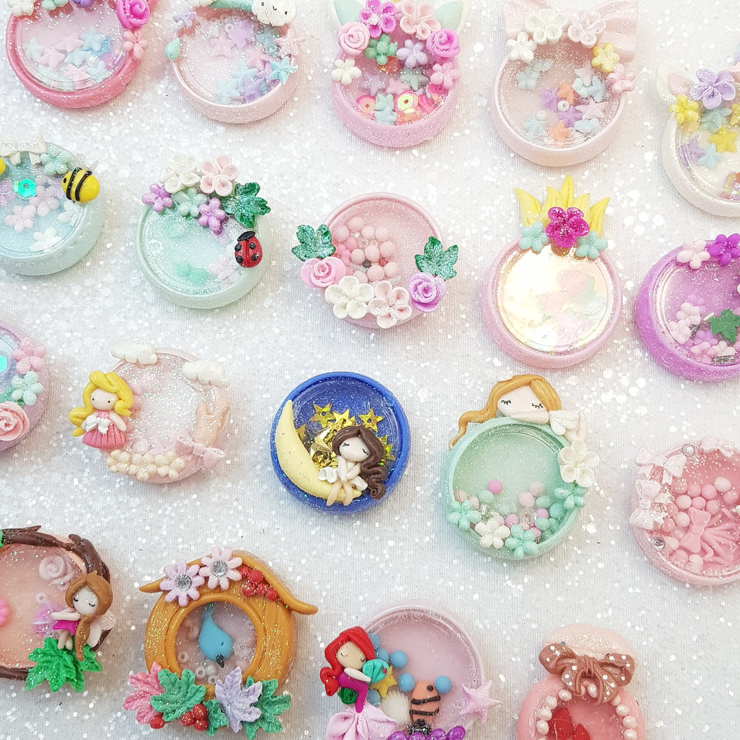 Shaker Collection - Handmade Flatback Clay Bow Centre