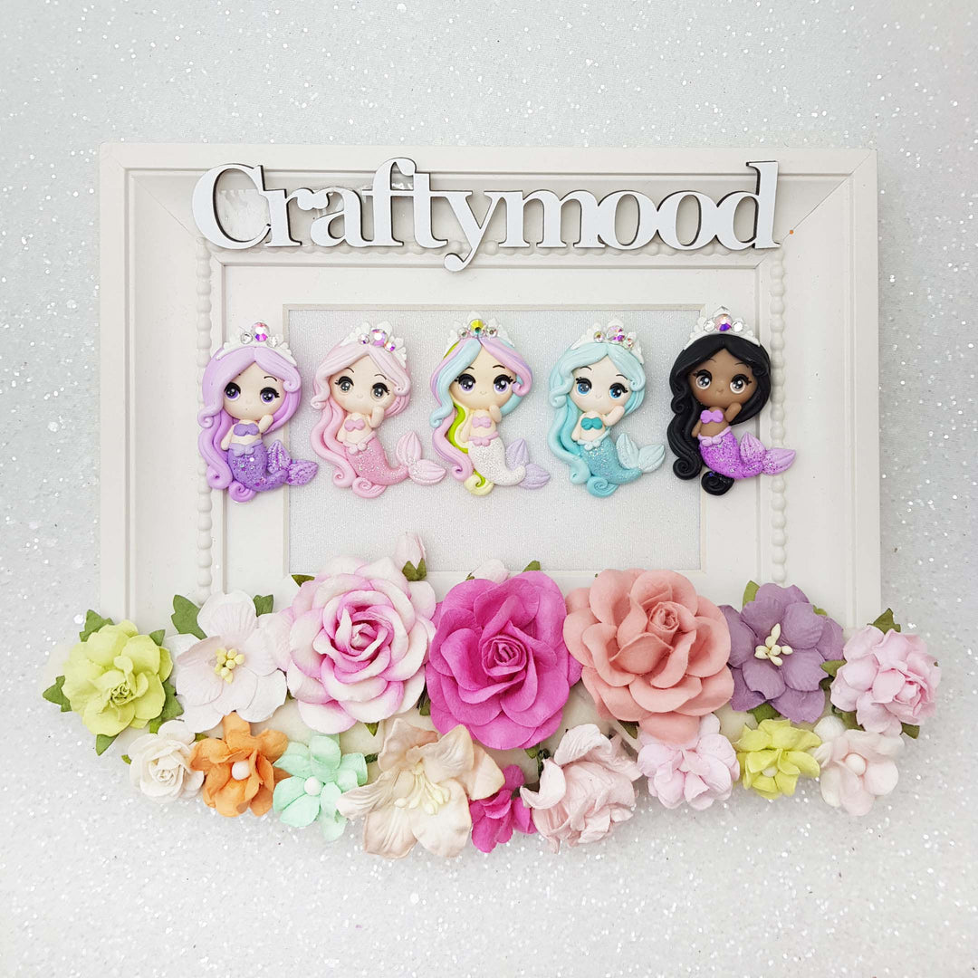 Mermaid with crown - Handmade Flatback Clay Bow Centre