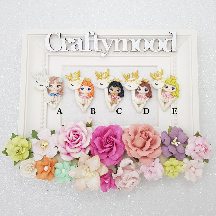 Riding deer girls - Embellishment Clay Bow Centre