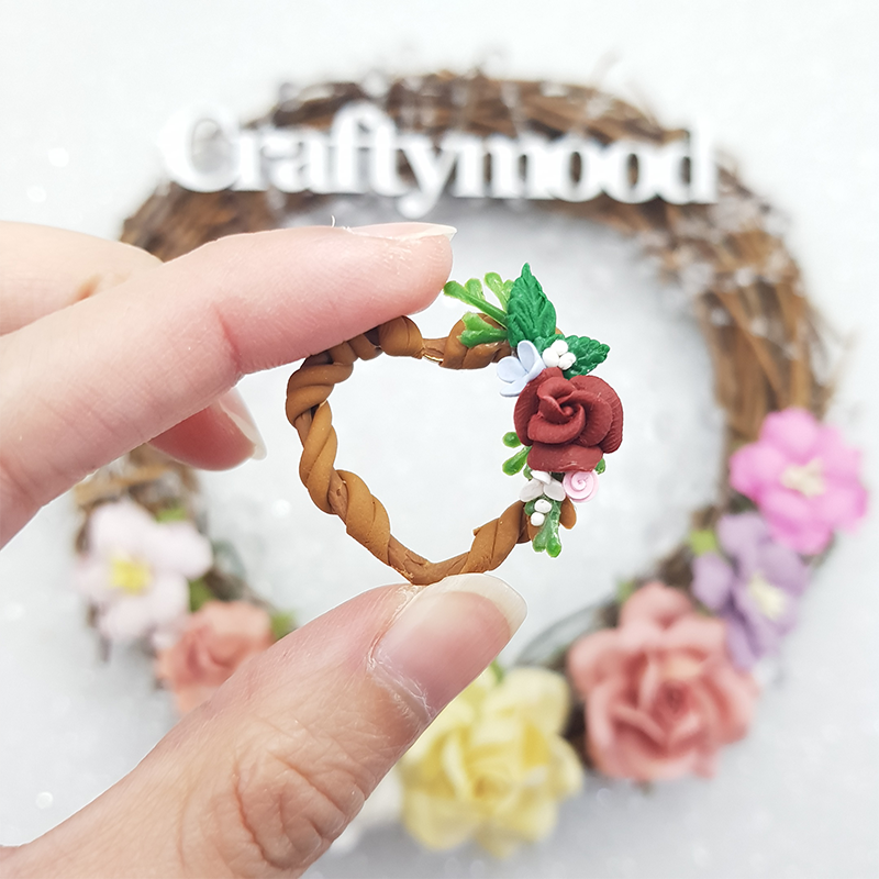 Twig wreath - Embellishment Clay Bow Centre