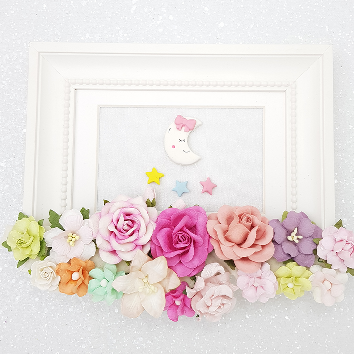 Sleeping moon - Embellishment Clay Bow Centre