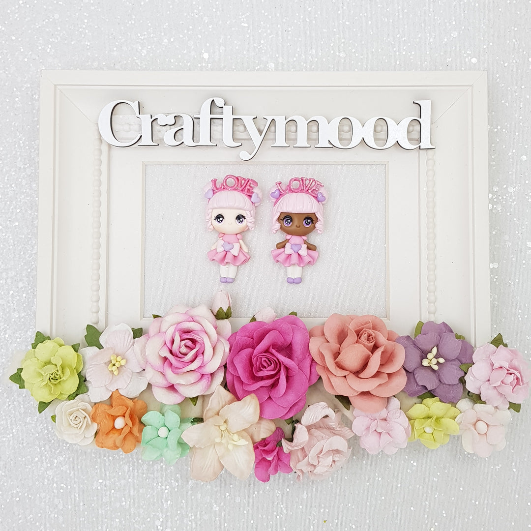 Love girls - Handmade Flatback Clay Bow Centre