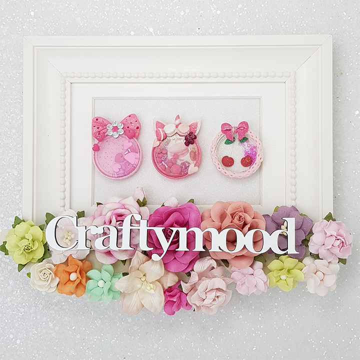 Valentine shakers - Handmade Flatback Clay Bow Centre