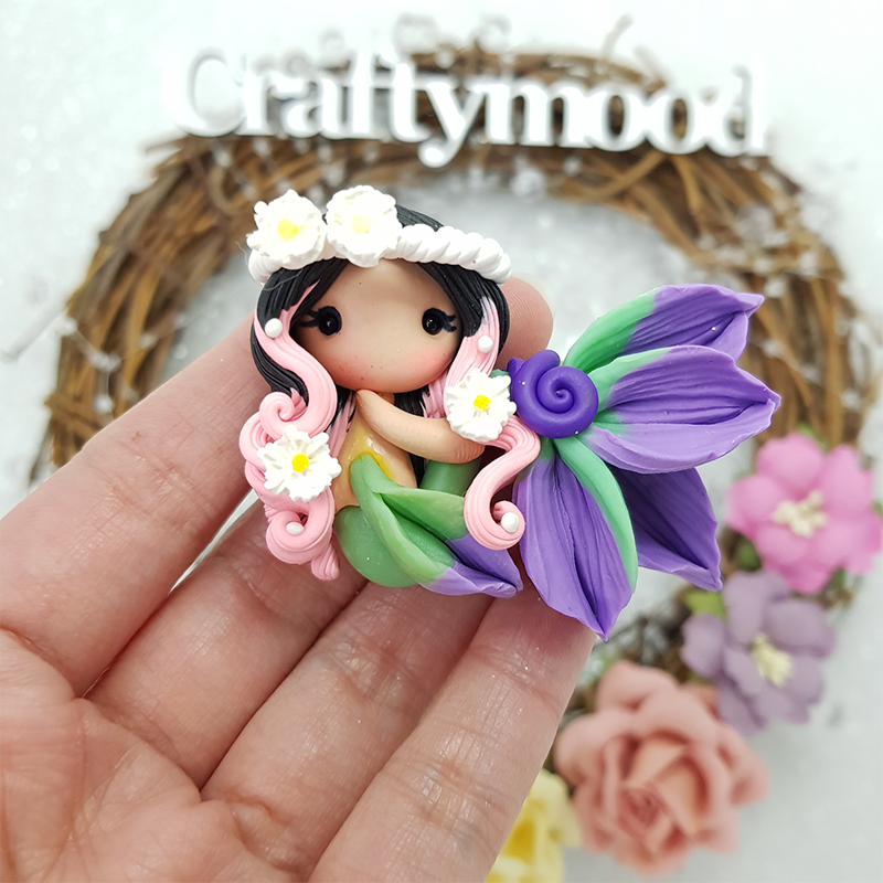 Beautiful mermaid H - Embellishment Clay Bow Centre