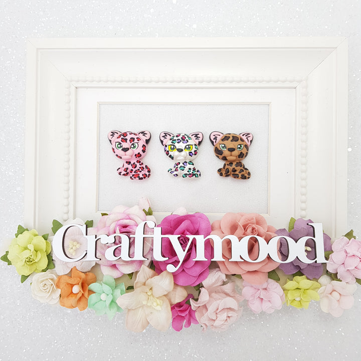 Leopard - Handmade Flatback Clay Bow Centre