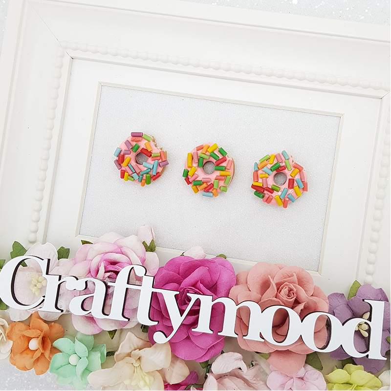Donut with choco sprinkles - Handmade Flatback Clay Bow Centre