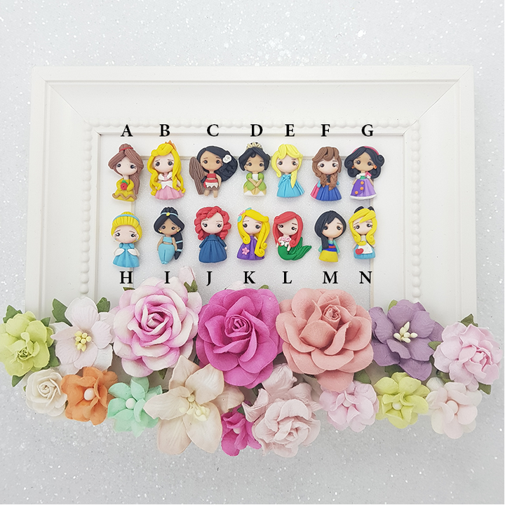 The mini princess - Handmade Flatback Clay Bow Centre