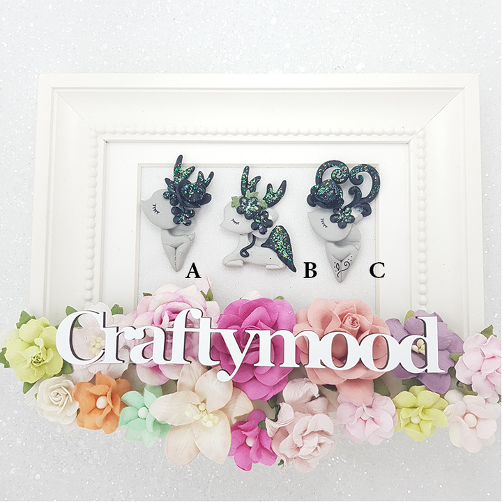 Black reindeer - Embellishment Clay Bow Centre