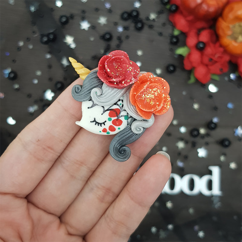 Festive Halloween unicorn head - Embellishment Clay Bow Centre