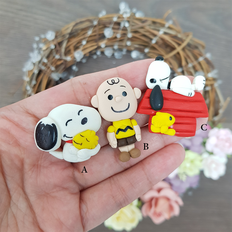 Classic dog friends - Handmade Flatback Clay Bow Centre
