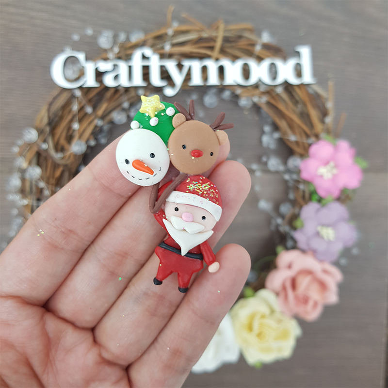 Santa balloon - Embellishment Clay Bow Centre