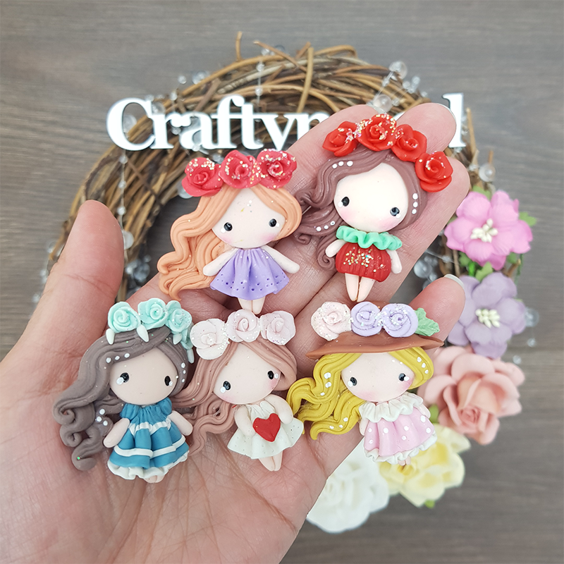 Flower wreath girls - Embellishment Clay Bow Centre