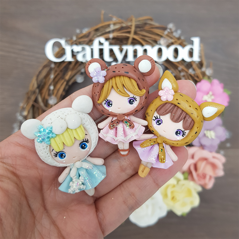 Winter dressing up animal girls - Embellishment Clay Bow Centre