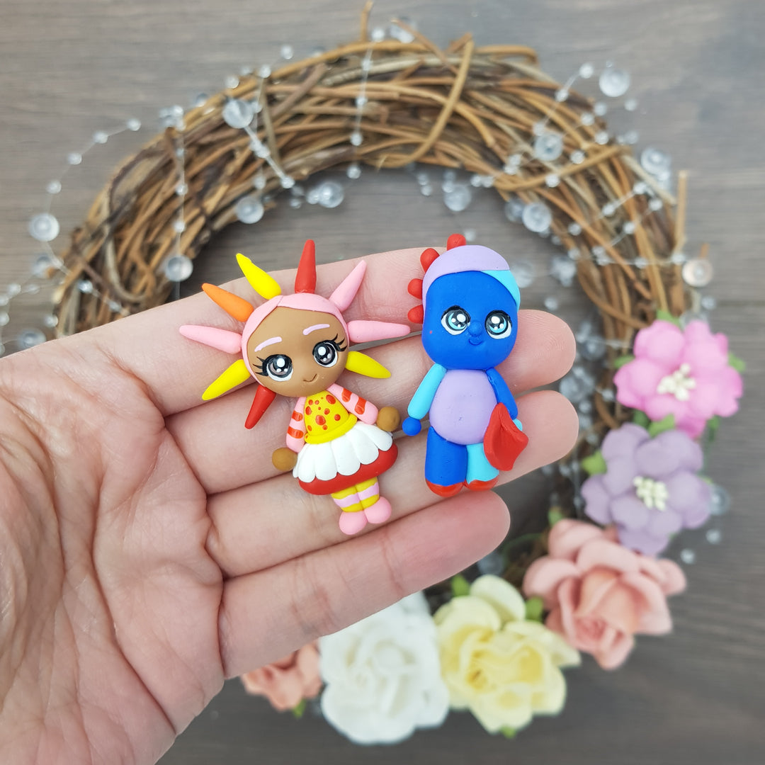SALE Garden friend - Embellishment Clay Bow Centre