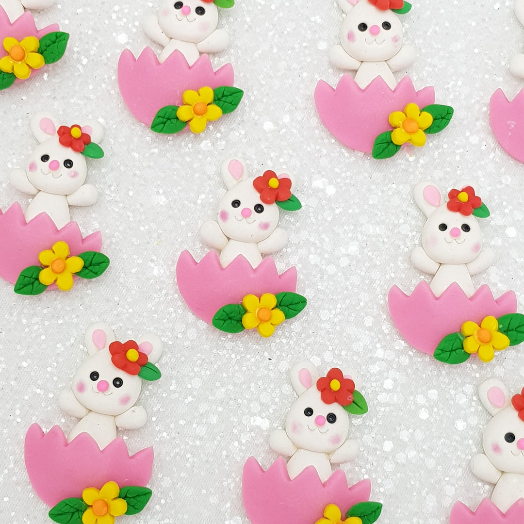 Happy Bunny in Shell - Embellishment Clay Bow Centre