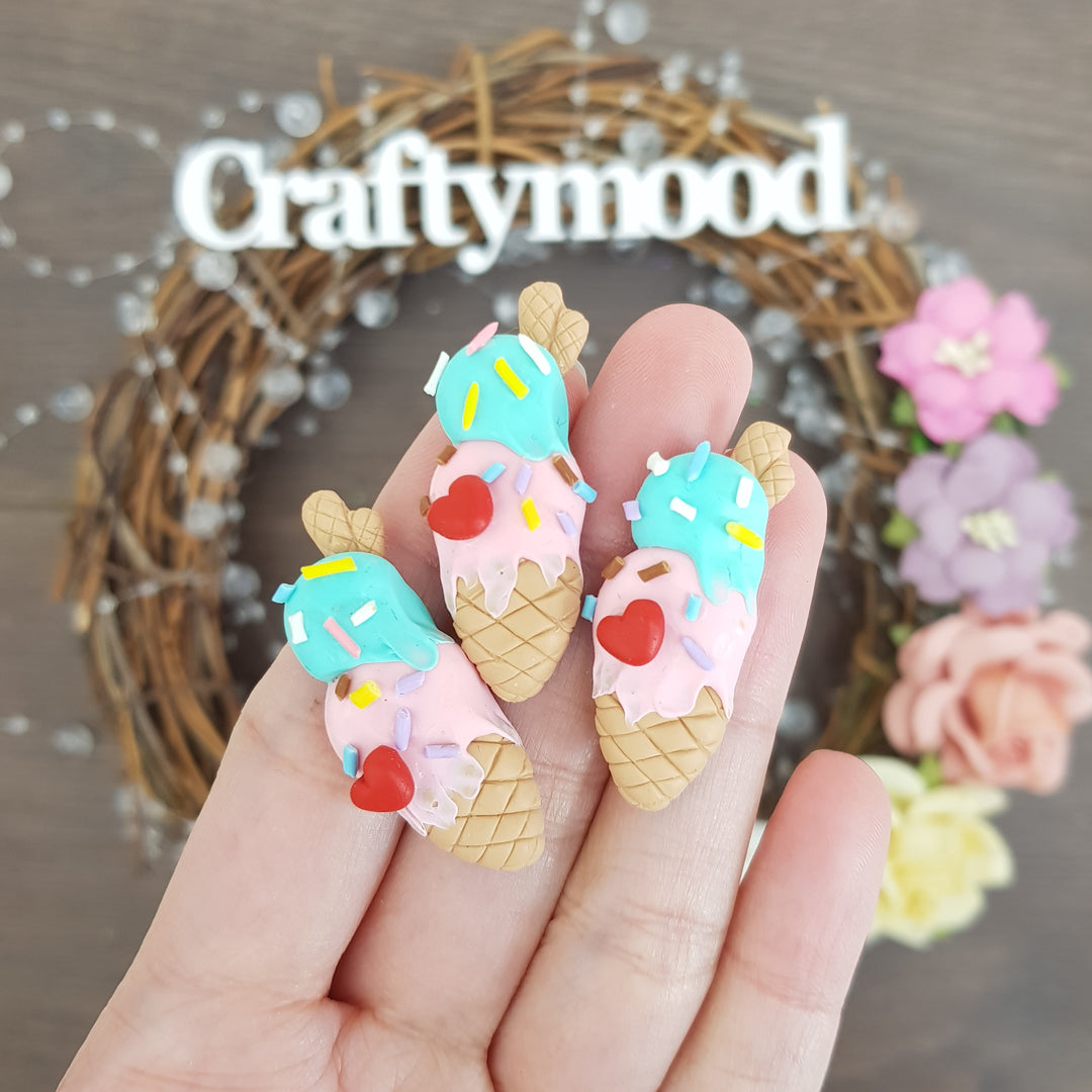 Summer ice cream D - Handmade Flatback Clay Bow Centre