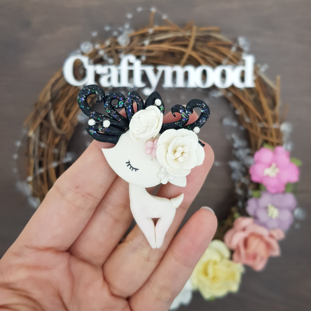 Black horn white deer - Handmade Flatback Clay Bow Centre