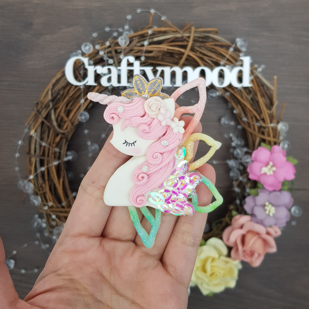 Pink sleepy unicorn head - Embellishment Clay Bow Centre