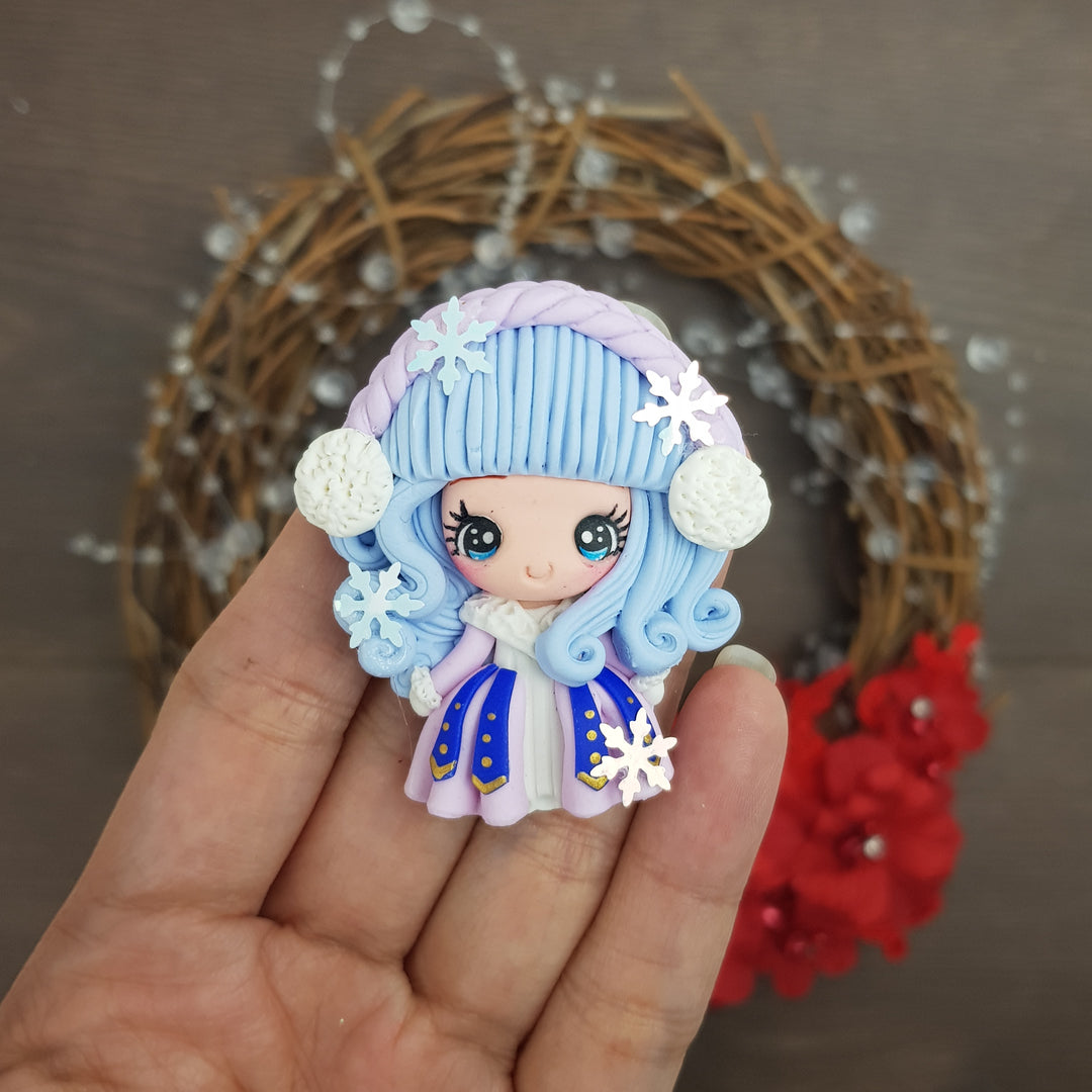 Warm winter girl - Embellishment Clay Bow Centre
