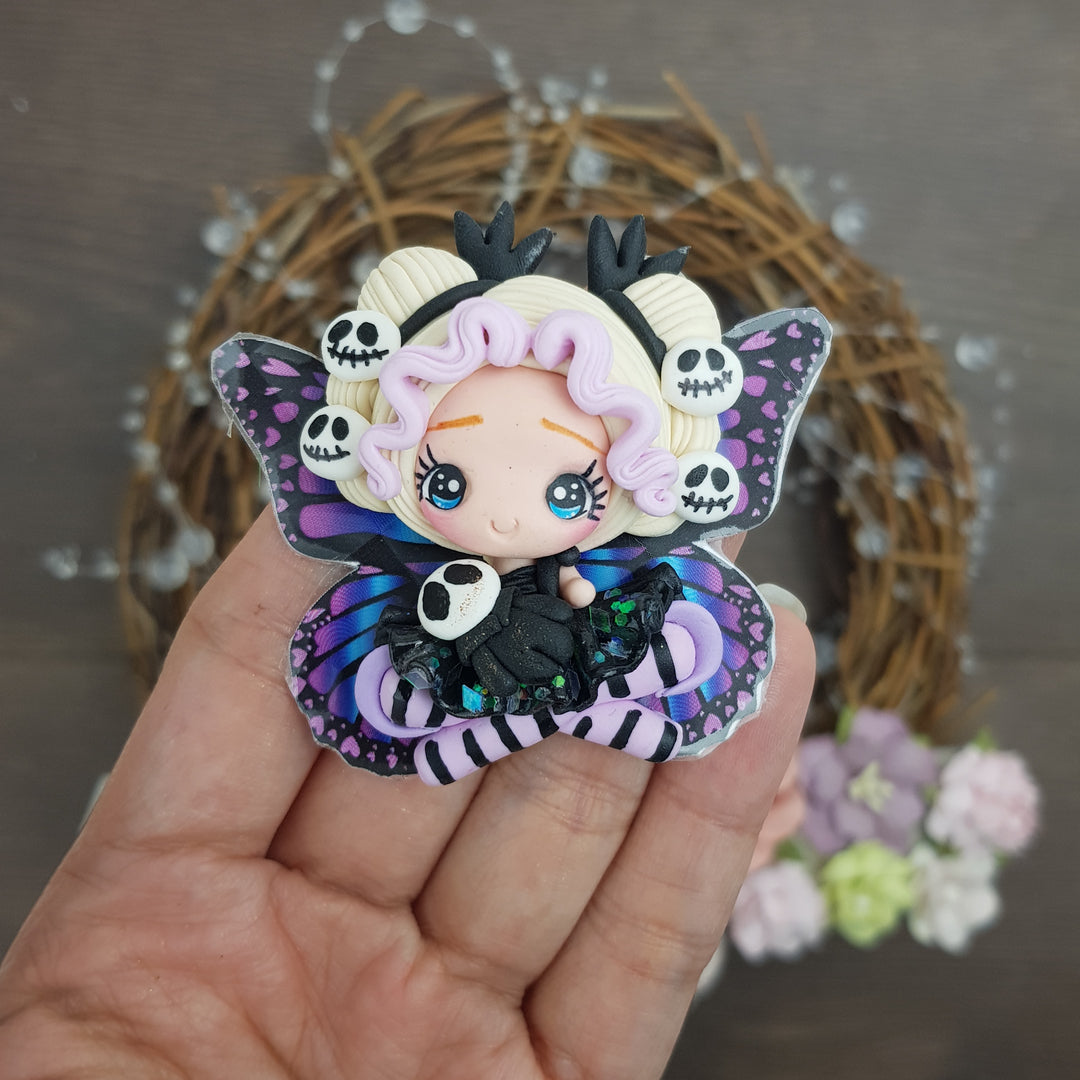 Skull Halloween fairy - Embellishment Clay Bow Centre