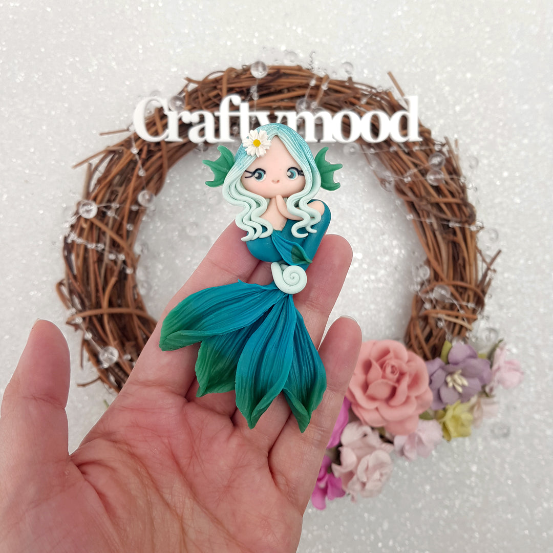 Beautiful mermaid siren green mint -  Embellishment Clay Bow Centre