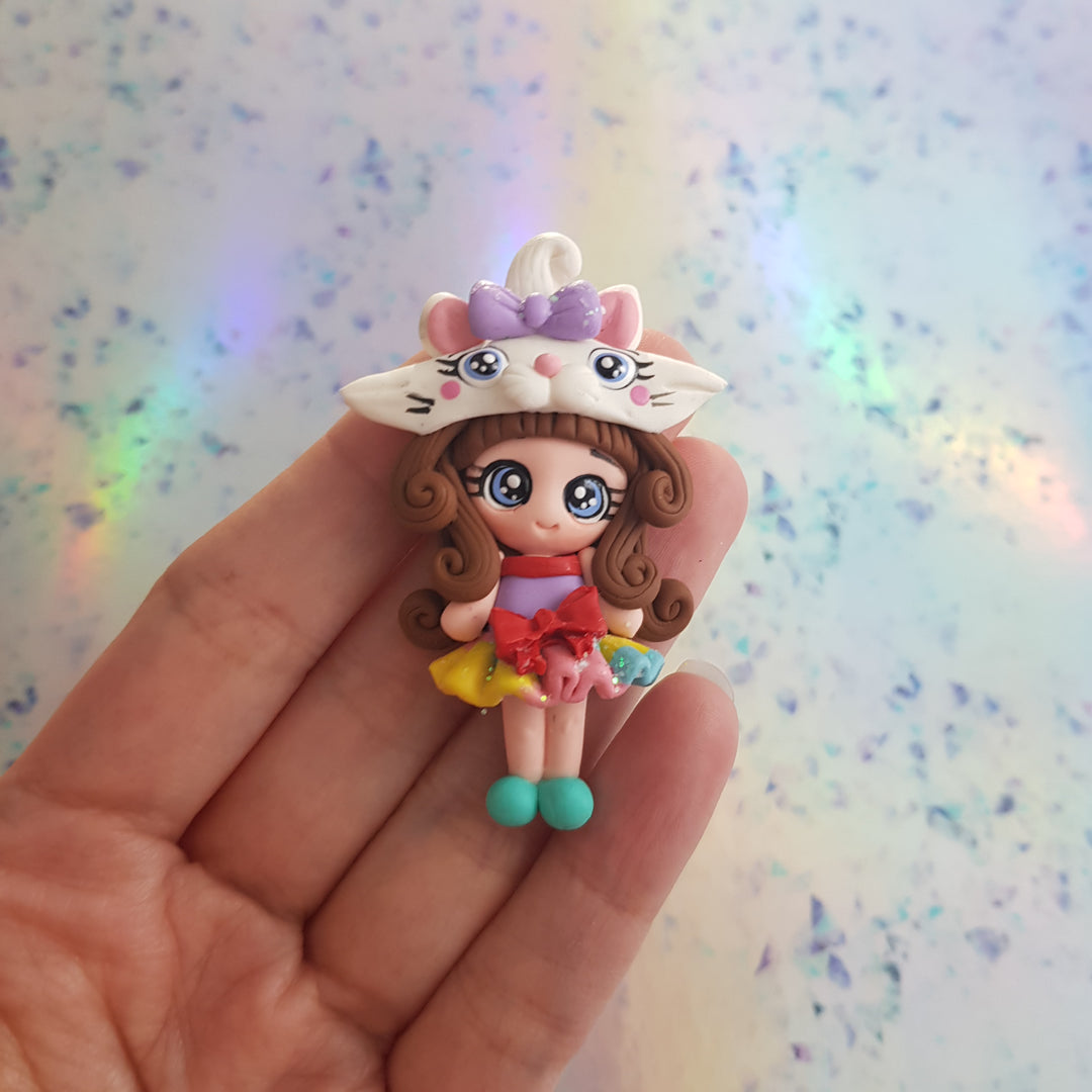 White cat hat girl - Embellishment Clay Bow Centre