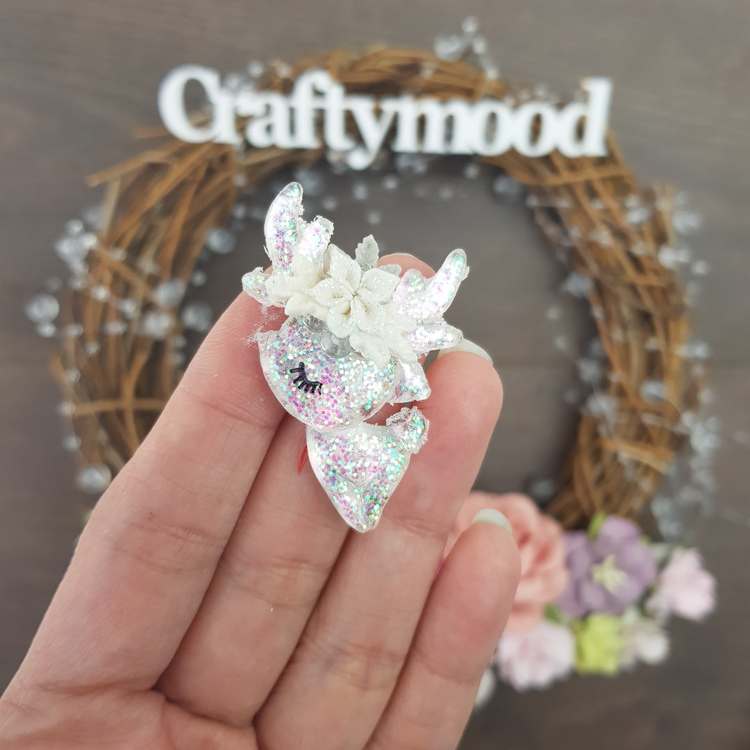 Transparent white reindeer - Handmade Flatback Clay Bow Centre