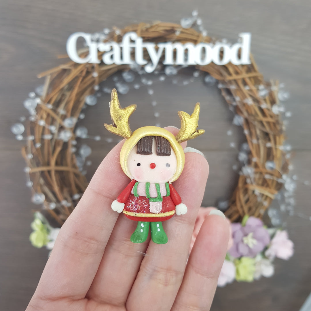 Reindeer winter boy - Embellishment Clay Bow Centre