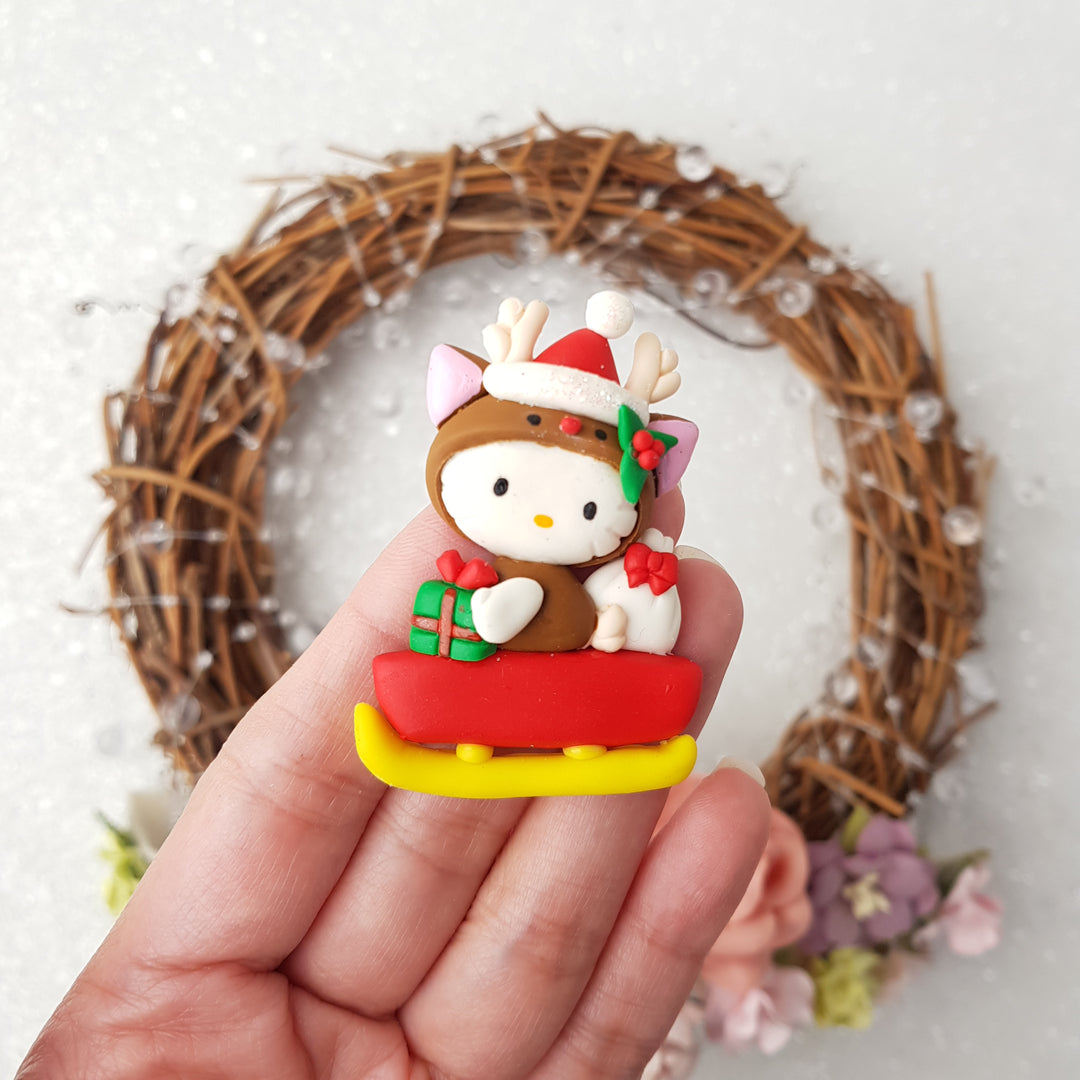 Christmas kitty - Embellishment Clay Bow Centre
