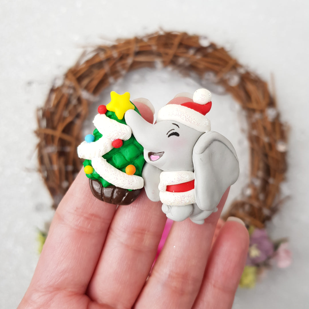 Elephant and Christmas tree - Embellishment Clay Bow Centre