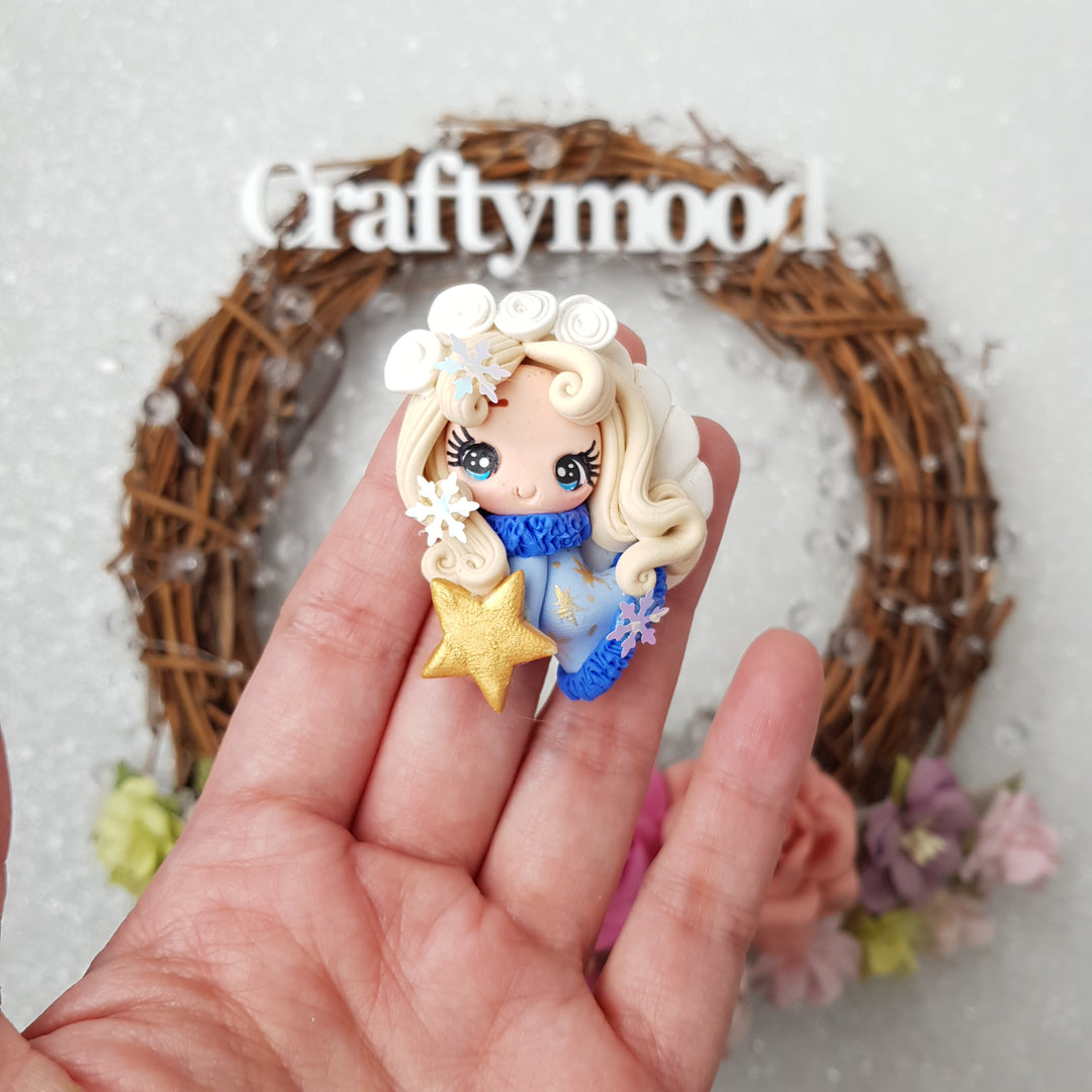 Winter Christmas girl with star - Embellishment Clay Bow Centre