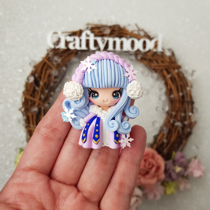 Warm winter girl - Embellishment Clay Bow Centre