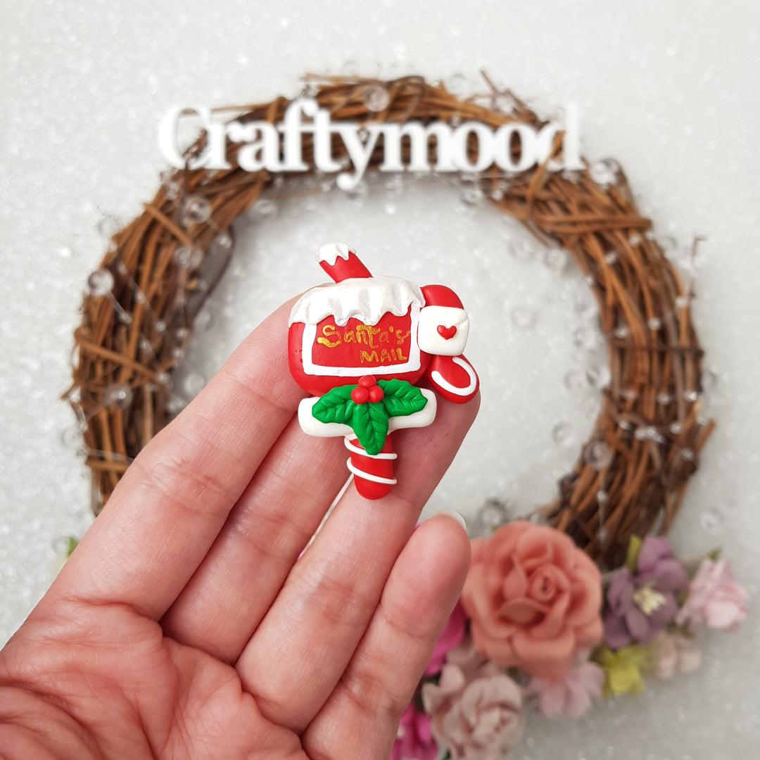 Santa's mail - Handmade Flatback Clay Bow Centre