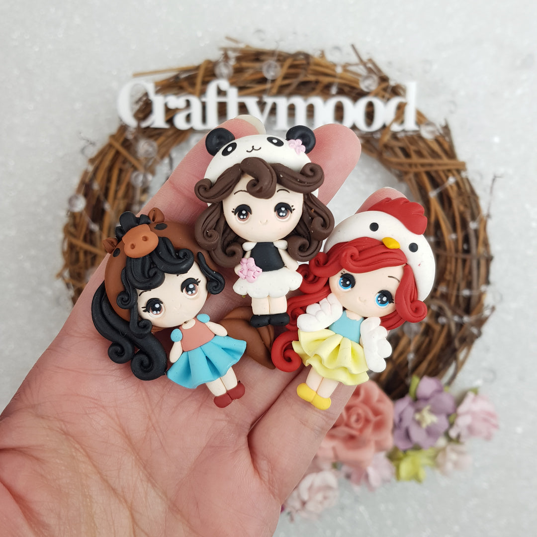 Max 2 per person Dressing up girl - Embellishment Clay Bow Centre