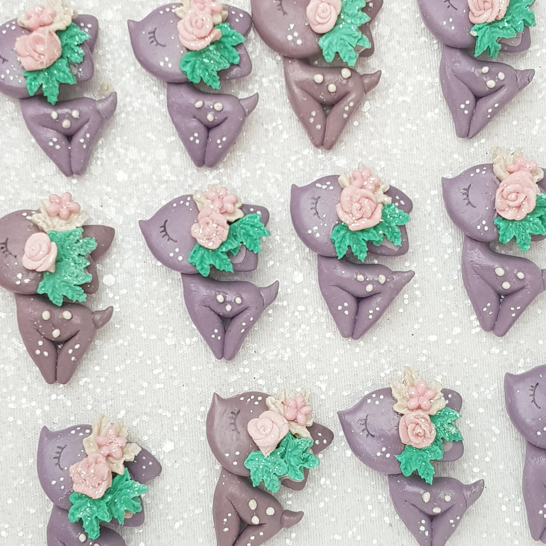 Deer - Handmade Flatback Clay Bow Centre - Crafty Mood