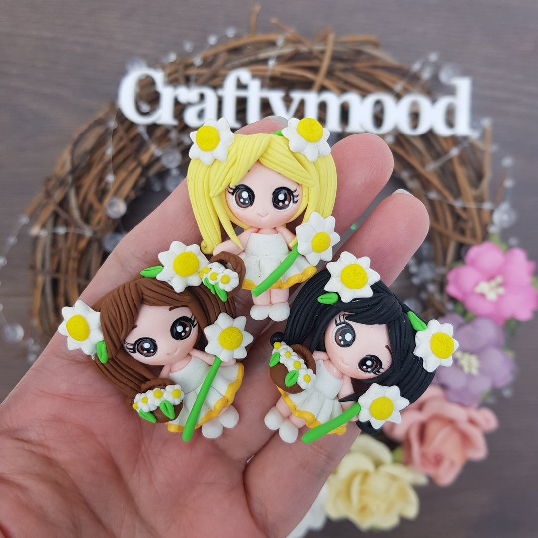 Daisy girl - Handmade Flatback Clay Bow Centre